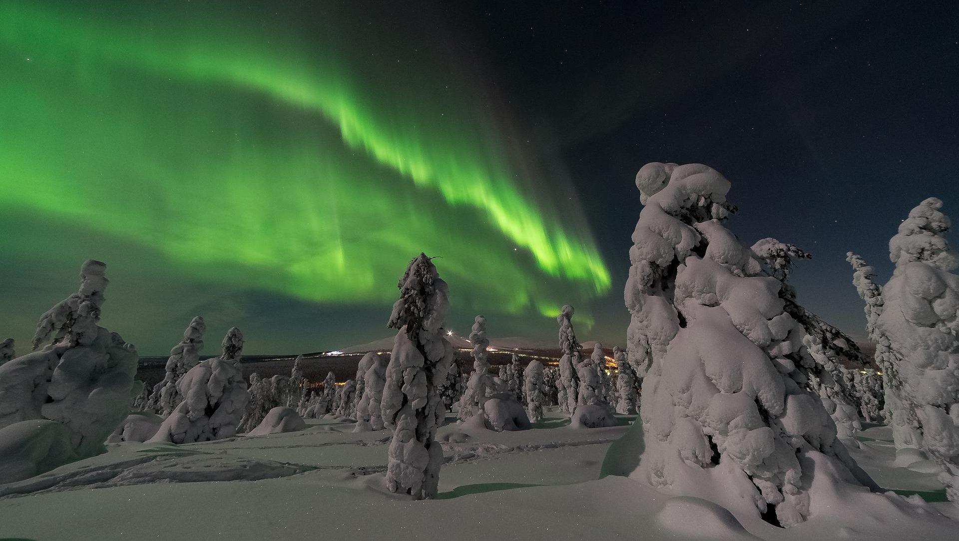 Finlandia in Lapponia a caccia dell'aurora
